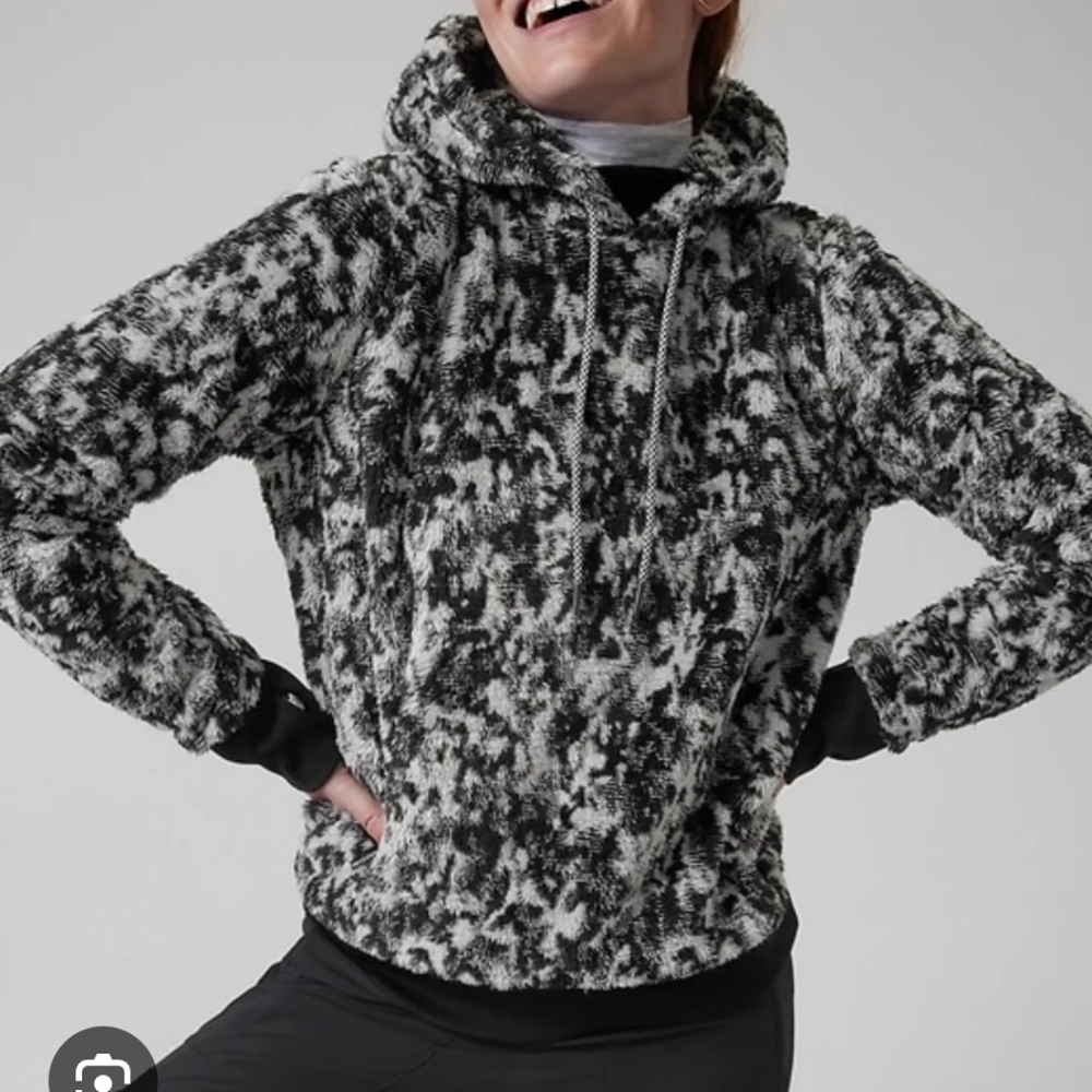 Athleta Tugga Sherpa Jacquard Hoodie US M